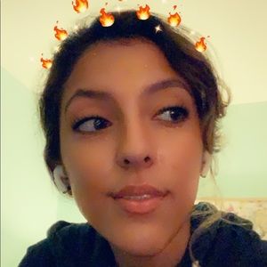 Meet your Posher, Alexandria